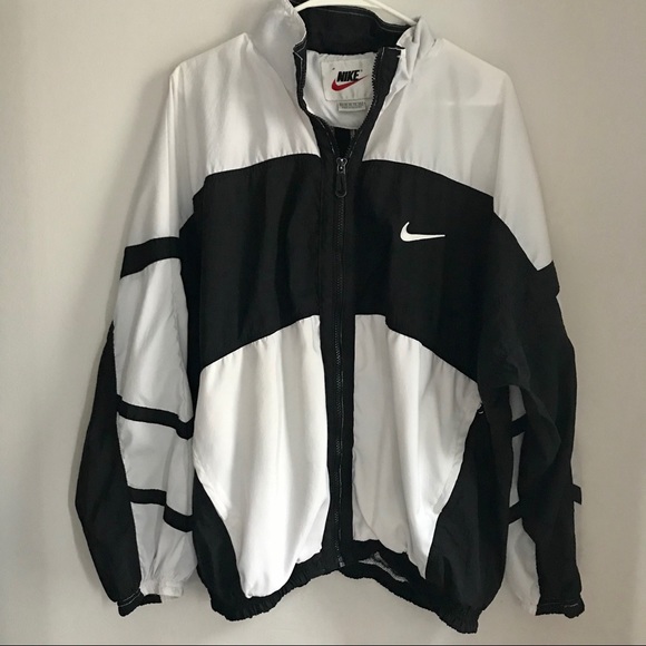 nike windbreaker swoosh